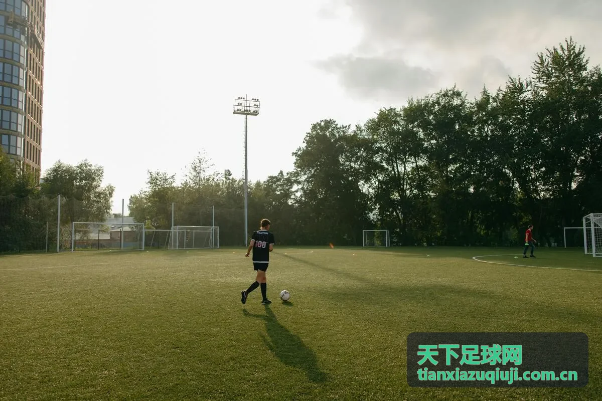天下足球网亚洲足球
